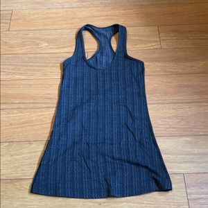 Lululemon tank top size 2